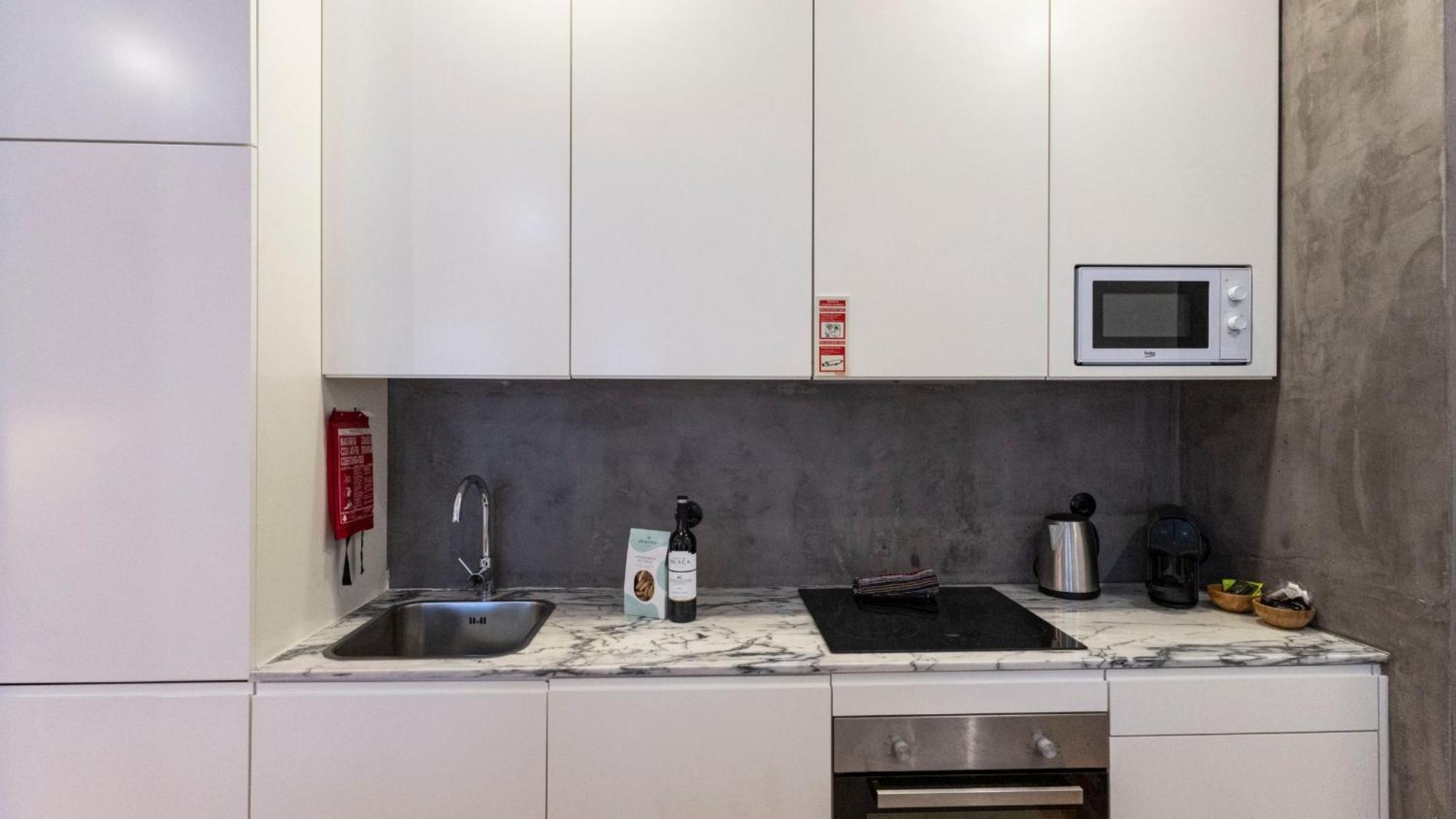 Lovelystay - Allderman Apartment - Almada 1º T Πόρτο Εξωτερικό φωτογραφία